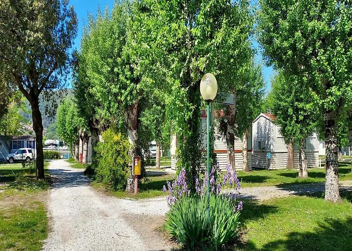 Holiday home Mobile In Sarazena In Einem *